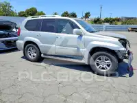 2003 Lexus GX photo