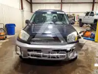 2003 Toyota RAV4 фото