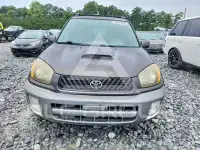 2003 Toyota RAV4 photo
