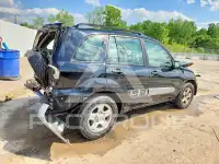 2003 Toyota RAV4 photo
