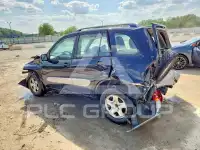 2003 Toyota RAV4 photo