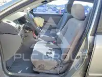 2003 Toyota COROLLA фото