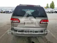 2003 Toyota SIENNA фото