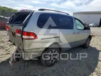 2003 Toyota SIENNA photo
