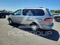 2003 Toyota SIENNA photo