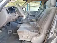 2003 Toyota SEQUOIA фото
