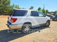 2003 Toyota SEQUOIA photo