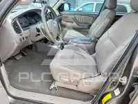 2003 Toyota SEQUOIA фото