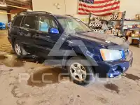 2003 Toyota Highlander photo