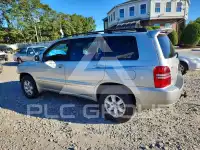 2003 Toyota Highlander фото