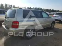 2003 Toyota Highlander photo