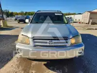 2003 Toyota Highlander photo