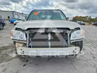 2003 Toyota Highlander photo