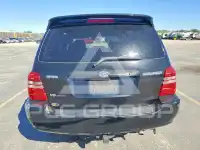 2003 Toyota Highlander photo