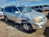 2003 Toyota Highlander photo