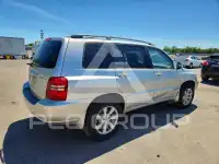 2003 Toyota Highlander фото