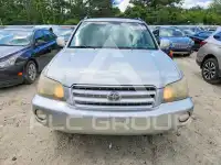 2003 Toyota Highlander photo