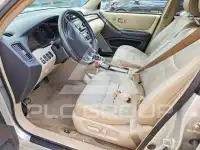 2003 Toyota Highlander photo