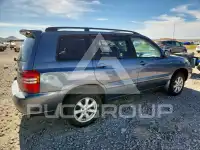 2003 Toyota Highlander photo