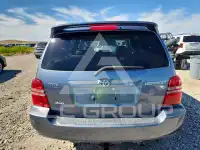 2003 Toyota Highlander photo
