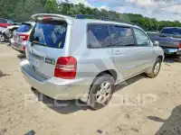 2003 Toyota Highlander photo