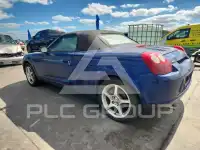 2003 Toyota MR2 фото