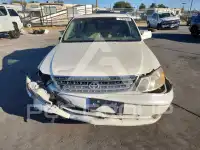 2003 Toyota AVALON photo