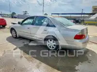 2003 Toyota AVALON фото