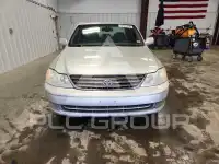 2003 Toyota AVALON photo