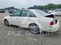 2003 Toyota AVALON фото