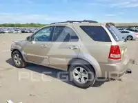 2003 KIA Sorento photo