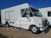 2003 Ford E-450 photo