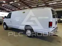 2003 Ford E-350 фото