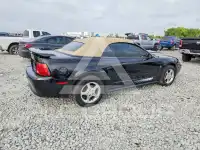 2003 Ford MUSTANG фото