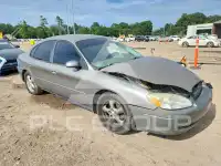 2003 Ford TAURUS photo