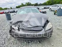 2003 Ford TAURUS фото