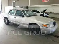 2003 Ford CROWN фото