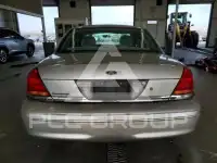 2003 Ford CROWN фото