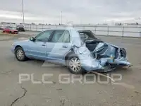 2003 Ford CROWN photo