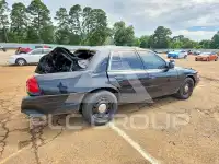 2003 Ford CROWN фото