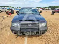 2003 Ford CROWN фото
