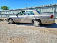 2003 Ford CROWN photo
