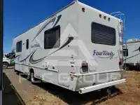 2003 Ford ECONOLINE фото