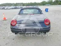 2003 Ford Thunderbird фото