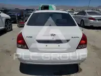 2003 Hyundai Elantra photo