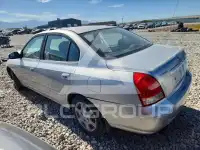 2003 Hyundai Elantra photo