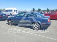 2003 Volkswagen Passat фото