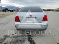 2003 Volkswagen Jetta photo