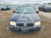 2003 Volkswagen Jetta photo
