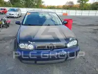 2003 Volkswagen GOLF photo